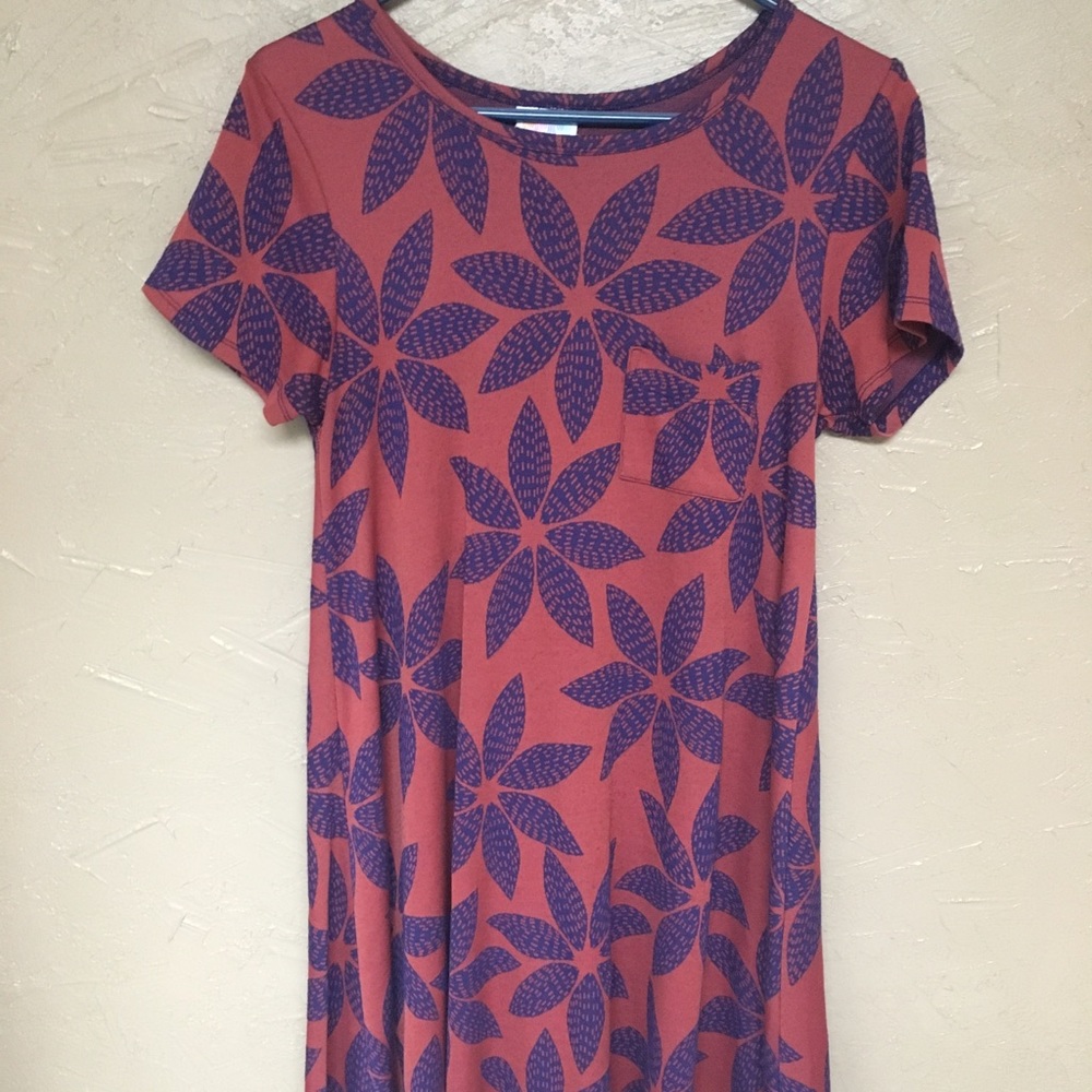 XS Burnt Orange and Navy Carly (LuLaRoe)